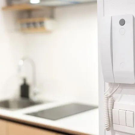 Nautilus, Nearby Svetilnik Apartman *